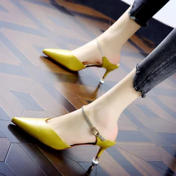 Дамски обувки от мека кожа с остри пръсти 2023, пролетно новост, дамски обувки на висок ток с каишка на щиколотке, големи размери, черен, бежов